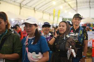 BIB: 
                            <button type="button" onclick="openModal(13508194)" class="btn btn-primary btn-sm float-right btn-popup" data-toggle="modal" data-target=".modal-high-quality">
                        <i class="fas fa-shopping-cart"></i> Add to Cart
                    </button>
                                            <button type="button" onclick="isThisMe(13508194, true)" class="btn btn-success btn-sm float-right btn-popup btn-isme hidden" data-toggle="tooltip" data-placement="bottom" title="นี่คือรูปของคุณใช่ไหม คลิกที่นี่เพื่อเอาเข้าอัลบั้ม">
                        <i class="fas fa-plus"></i> Add to album
                    </button>
                    <button type="button" onclick="isThisMe(13508194, false)" class="btn btn-warning btn-sm float-right btn-popup btn-isnotme hidden">
                        <i class="fas fa-ban"></i> Remove from album
                    </button>