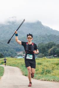 BIB: 1085
                            <button type="button" onclick="openModal(13496822)" class="btn btn-primary btn-sm float-right btn-popup" data-toggle="modal" data-target=".modal-high-quality">
                        <i class="fas fa-shopping-cart"></i> Add to Cart
                    </button>
                                            <button type="button" onclick="isThisMe(13496822, true)" class="btn btn-success btn-sm float-right btn-popup btn-isme hidden" data-toggle="tooltip" data-placement="bottom" title="นี่คือรูปของคุณใช่ไหม คลิกที่นี่เพื่อเอาเข้าอัลบั้ม">
                        <i class="fas fa-plus"></i> Add to album
                    </button>
                    <button type="button" onclick="isThisMe(13496822, false)" class="btn btn-warning btn-sm float-right btn-popup btn-isnotme hidden">
                        <i class="fas fa-ban"></i> Remove from album
                    </button>