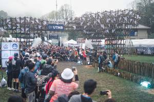 BIB: 440, 129
                            <button type="button" onclick="openModal(13496625)" class="btn btn-primary btn-sm float-right btn-popup" data-toggle="modal" data-target=".modal-high-quality">
                        <i class="fas fa-shopping-cart"></i> Add to Cart
                    </button>
                                            <button type="button" onclick="isThisMe(13496625, true)" class="btn btn-success btn-sm float-right btn-popup btn-isme hidden" data-toggle="tooltip" data-placement="bottom" title="นี่คือรูปของคุณใช่ไหม คลิกที่นี่เพื่อเอาเข้าอัลบั้ม">
                        <i class="fas fa-plus"></i> Add to album
                    </button>
                    <button type="button" onclick="isThisMe(13496625, false)" class="btn btn-warning btn-sm float-right btn-popup btn-isnotme hidden">
                        <i class="fas fa-ban"></i> Remove from album
                    </button>