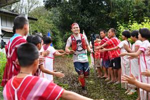 BIB: 1036
                            <button type="button" onclick="openModal(13500674)" class="btn btn-primary btn-sm float-right btn-popup" data-toggle="modal" data-target=".modal-high-quality">
                        <i class="fas fa-shopping-cart"></i> Add to Cart
                    </button>
                                            <button type="button" onclick="isThisMe(13500674, true)" class="btn btn-success btn-sm float-right btn-popup btn-isme hidden" data-toggle="tooltip" data-placement="bottom" title="นี่คือรูปของคุณใช่ไหม คลิกที่นี่เพื่อเอาเข้าอัลบั้ม">
                        <i class="fas fa-plus"></i> Add to album
                    </button>
                    <button type="button" onclick="isThisMe(13500674, false)" class="btn btn-warning btn-sm float-right btn-popup btn-isnotme hidden">
                        <i class="fas fa-ban"></i> Remove from album
                    </button>