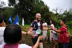 BIB: 1544
                            <button type="button" onclick="openModal(13500681)" class="btn btn-primary btn-sm float-right btn-popup" data-toggle="modal" data-target=".modal-high-quality">
                        <i class="fas fa-shopping-cart"></i> Add to Cart
                    </button>
                                            <button type="button" onclick="isThisMe(13500681, true)" class="btn btn-success btn-sm float-right btn-popup btn-isme hidden" data-toggle="tooltip" data-placement="bottom" title="นี่คือรูปของคุณใช่ไหม คลิกที่นี่เพื่อเอาเข้าอัลบั้ม">
                        <i class="fas fa-plus"></i> Add to album
                    </button>
                    <button type="button" onclick="isThisMe(13500681, false)" class="btn btn-warning btn-sm float-right btn-popup btn-isnotme hidden">
                        <i class="fas fa-ban"></i> Remove from album
                    </button>