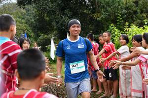 BIB: 1617
                            <button type="button" onclick="openModal(13500672)" class="btn btn-primary btn-sm float-right btn-popup" data-toggle="modal" data-target=".modal-high-quality">
                        <i class="fas fa-shopping-cart"></i> Add to Cart
                    </button>
                                            <button type="button" onclick="isThisMe(13500672, true)" class="btn btn-success btn-sm float-right btn-popup btn-isme hidden" data-toggle="tooltip" data-placement="bottom" title="นี่คือรูปของคุณใช่ไหม คลิกที่นี่เพื่อเอาเข้าอัลบั้ม">
                        <i class="fas fa-plus"></i> Add to album
                    </button>
                    <button type="button" onclick="isThisMe(13500672, false)" class="btn btn-warning btn-sm float-right btn-popup btn-isnotme hidden">
                        <i class="fas fa-ban"></i> Remove from album
                    </button>