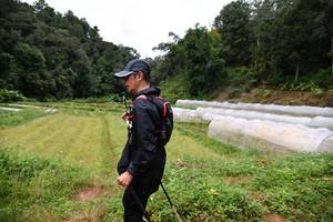 BIB: 
                            <button type="button" onclick="openModal(13500953)" class="btn btn-primary btn-sm float-right btn-popup" data-toggle="modal" data-target=".modal-high-quality">
                        <i class="fas fa-shopping-cart"></i> Add to Cart
                    </button>
                                            <button type="button" onclick="isThisMe(13500953, true)" class="btn btn-success btn-sm float-right btn-popup btn-isme hidden" data-toggle="tooltip" data-placement="bottom" title="นี่คือรูปของคุณใช่ไหม คลิกที่นี่เพื่อเอาเข้าอัลบั้ม">
                        <i class="fas fa-plus"></i> Add to album
                    </button>
                    <button type="button" onclick="isThisMe(13500953, false)" class="btn btn-warning btn-sm float-right btn-popup btn-isnotme hidden">
                        <i class="fas fa-ban"></i> Remove from album
                    </button>