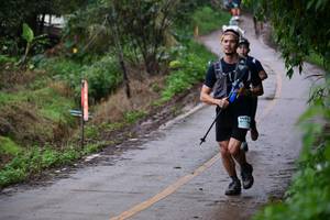 BIB: 1493
                            <button type="button" onclick="openModal(13500620)" class="btn btn-primary btn-sm float-right btn-popup" data-toggle="modal" data-target=".modal-high-quality">
                        <i class="fas fa-shopping-cart"></i> Add to Cart
                    </button>
                                            <button type="button" onclick="isThisMe(13500620, true)" class="btn btn-success btn-sm float-right btn-popup btn-isme hidden" data-toggle="tooltip" data-placement="bottom" title="นี่คือรูปของคุณใช่ไหม คลิกที่นี่เพื่อเอาเข้าอัลบั้ม">
                        <i class="fas fa-plus"></i> Add to album
                    </button>
                    <button type="button" onclick="isThisMe(13500620, false)" class="btn btn-warning btn-sm float-right btn-popup btn-isnotme hidden">
                        <i class="fas fa-ban"></i> Remove from album
                    </button>