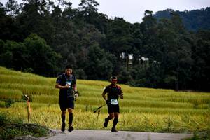 BIB: 
                            <button type="button" onclick="openModal(13500838)" class="btn btn-primary btn-sm float-right btn-popup" data-toggle="modal" data-target=".modal-high-quality">
                        <i class="fas fa-shopping-cart"></i> Add to Cart
                    </button>
                                            <button type="button" onclick="isThisMe(13500838, true)" class="btn btn-success btn-sm float-right btn-popup btn-isme hidden" data-toggle="tooltip" data-placement="bottom" title="นี่คือรูปของคุณใช่ไหม คลิกที่นี่เพื่อเอาเข้าอัลบั้ม">
                        <i class="fas fa-plus"></i> Add to album
                    </button>
                    <button type="button" onclick="isThisMe(13500838, false)" class="btn btn-warning btn-sm float-right btn-popup btn-isnotme hidden">
                        <i class="fas fa-ban"></i> Remove from album
                    </button>