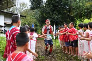 BIB: 1036
                            <button type="button" onclick="openModal(13500673)" class="btn btn-primary btn-sm float-right btn-popup" data-toggle="modal" data-target=".modal-high-quality">
                        <i class="fas fa-shopping-cart"></i> Add to Cart
                    </button>
                                            <button type="button" onclick="isThisMe(13500673, true)" class="btn btn-success btn-sm float-right btn-popup btn-isme hidden" data-toggle="tooltip" data-placement="bottom" title="นี่คือรูปของคุณใช่ไหม คลิกที่นี่เพื่อเอาเข้าอัลบั้ม">
                        <i class="fas fa-plus"></i> Add to album
                    </button>
                    <button type="button" onclick="isThisMe(13500673, false)" class="btn btn-warning btn-sm float-right btn-popup btn-isnotme hidden">
                        <i class="fas fa-ban"></i> Remove from album
                    </button>