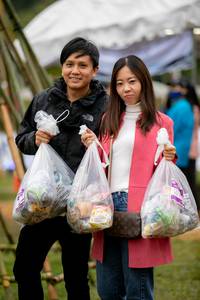 BIB: 
                            <button type="button" onclick="openModal(13503512)" class="btn btn-primary btn-sm float-right btn-popup" data-toggle="modal" data-target=".modal-high-quality">
                        <i class="fas fa-shopping-cart"></i> Add to Cart
                    </button>
                                            <button type="button" onclick="isThisMe(13503512, true)" class="btn btn-success btn-sm float-right btn-popup btn-isme hidden" data-toggle="tooltip" data-placement="bottom" title="นี่คือรูปของคุณใช่ไหม คลิกที่นี่เพื่อเอาเข้าอัลบั้ม">
                        <i class="fas fa-plus"></i> Add to album
                    </button>
                    <button type="button" onclick="isThisMe(13503512, false)" class="btn btn-warning btn-sm float-right btn-popup btn-isnotme hidden">
                        <i class="fas fa-ban"></i> Remove from album
                    </button>