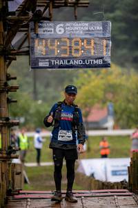 BIB: 6070
                            <button type="button" onclick="openModal(13503575)" class="btn btn-primary btn-sm float-right btn-popup" data-toggle="modal" data-target=".modal-high-quality">
                        <i class="fas fa-shopping-cart"></i> Add to Cart
                    </button>
                                            <button type="button" onclick="isThisMe(13503575, true)" class="btn btn-success btn-sm float-right btn-popup btn-isme hidden" data-toggle="tooltip" data-placement="bottom" title="นี่คือรูปของคุณใช่ไหม คลิกที่นี่เพื่อเอาเข้าอัลบั้ม">
                        <i class="fas fa-plus"></i> Add to album
                    </button>
                    <button type="button" onclick="isThisMe(13503575, false)" class="btn btn-warning btn-sm float-right btn-popup btn-isnotme hidden">
                        <i class="fas fa-ban"></i> Remove from album
                    </button>