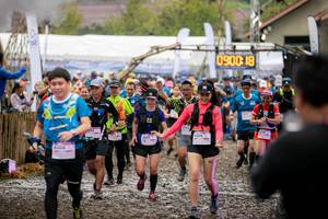 BIB: 0900, 3206, 0227, 8200
                            <button type="button" onclick="openModal(13503619)" class="btn btn-primary btn-sm float-right btn-popup" data-toggle="modal" data-target=".modal-high-quality">
                        <i class="fas fa-shopping-cart"></i> Add to Cart
                    </button>
                                            <button type="button" onclick="isThisMe(13503619, true)" class="btn btn-success btn-sm float-right btn-popup btn-isme hidden" data-toggle="tooltip" data-placement="bottom" title="นี่คือรูปของคุณใช่ไหม คลิกที่นี่เพื่อเอาเข้าอัลบั้ม">
                        <i class="fas fa-plus"></i> Add to album
                    </button>
                    <button type="button" onclick="isThisMe(13503619, false)" class="btn btn-warning btn-sm float-right btn-popup btn-isnotme hidden">
                        <i class="fas fa-ban"></i> Remove from album
                    </button>