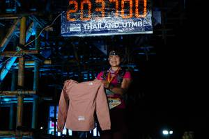 BIB: 203304
                            <button type="button" onclick="openModal(13459869)" class="btn btn-primary btn-sm float-right btn-popup" data-toggle="modal" data-target=".modal-high-quality">
                        <i class="fas fa-shopping-cart"></i> Add to Cart
                    </button>
                                            <button type="button" onclick="isThisMe(13459869, true)" class="btn btn-success btn-sm float-right btn-popup btn-isme hidden" data-toggle="tooltip" data-placement="bottom" title="นี่คือรูปของคุณใช่ไหม คลิกที่นี่เพื่อเอาเข้าอัลบั้ม">
                        <i class="fas fa-plus"></i> Add to album
                    </button>
                    <button type="button" onclick="isThisMe(13459869, false)" class="btn btn-warning btn-sm float-right btn-popup btn-isnotme hidden">
                        <i class="fas fa-ban"></i> Remove from album
                    </button>