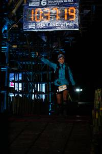 BIB: 4170
                            <button type="button" onclick="openModal(13460108)" class="btn btn-primary btn-sm float-right btn-popup" data-toggle="modal" data-target=".modal-high-quality">
                        <i class="fas fa-shopping-cart"></i> Add to Cart
                    </button>
                                            <button type="button" onclick="isThisMe(13460108, true)" class="btn btn-success btn-sm float-right btn-popup btn-isme hidden" data-toggle="tooltip" data-placement="bottom" title="นี่คือรูปของคุณใช่ไหม คลิกที่นี่เพื่อเอาเข้าอัลบั้ม">
                        <i class="fas fa-plus"></i> Add to album
                    </button>
                    <button type="button" onclick="isThisMe(13460108, false)" class="btn btn-warning btn-sm float-right btn-popup btn-isnotme hidden">
                        <i class="fas fa-ban"></i> Remove from album
                    </button>