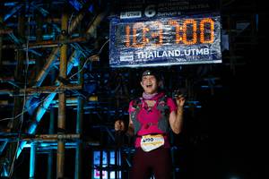 BIB: 4190
                            <button type="button" onclick="openModal(13459704)" class="btn btn-primary btn-sm float-right btn-popup" data-toggle="modal" data-target=".modal-high-quality">
                        <i class="fas fa-shopping-cart"></i> Add to Cart
                    </button>
                                            <button type="button" onclick="isThisMe(13459704, true)" class="btn btn-success btn-sm float-right btn-popup btn-isme hidden" data-toggle="tooltip" data-placement="bottom" title="นี่คือรูปของคุณใช่ไหม คลิกที่นี่เพื่อเอาเข้าอัลบั้ม">
                        <i class="fas fa-plus"></i> Add to album
                    </button>
                    <button type="button" onclick="isThisMe(13459704, false)" class="btn btn-warning btn-sm float-right btn-popup btn-isnotme hidden">
                        <i class="fas fa-ban"></i> Remove from album
                    </button>