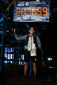 BIB: 4090
                            <button type="button" onclick="openModal(13459278)" class="btn btn-primary btn-sm float-right btn-popup" data-toggle="modal" data-target=".modal-high-quality">
                        <i class="fas fa-shopping-cart"></i> Add to Cart
                    </button>
                                            <button type="button" onclick="isThisMe(13459278, true)" class="btn btn-success btn-sm float-right btn-popup btn-isme hidden" data-toggle="tooltip" data-placement="bottom" title="นี่คือรูปของคุณใช่ไหม คลิกที่นี่เพื่อเอาเข้าอัลบั้ม">
                        <i class="fas fa-plus"></i> Add to album
                    </button>
                    <button type="button" onclick="isThisMe(13459278, false)" class="btn btn-warning btn-sm float-right btn-popup btn-isnotme hidden">
                        <i class="fas fa-ban"></i> Remove from album
                    </button>