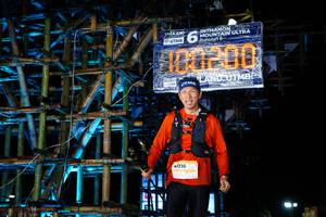 BIB: 4016
                            <button type="button" onclick="openModal(13460233)" class="btn btn-primary btn-sm float-right btn-popup" data-toggle="modal" data-target=".modal-high-quality">
                        <i class="fas fa-shopping-cart"></i> Add to Cart
                    </button>
                                            <button type="button" onclick="isThisMe(13460233, true)" class="btn btn-success btn-sm float-right btn-popup btn-isme hidden" data-toggle="tooltip" data-placement="bottom" title="นี่คือรูปของคุณใช่ไหม คลิกที่นี่เพื่อเอาเข้าอัลบั้ม">
                        <i class="fas fa-plus"></i> Add to album
                    </button>
                    <button type="button" onclick="isThisMe(13460233, false)" class="btn btn-warning btn-sm float-right btn-popup btn-isnotme hidden">
                        <i class="fas fa-ban"></i> Remove from album
                    </button>