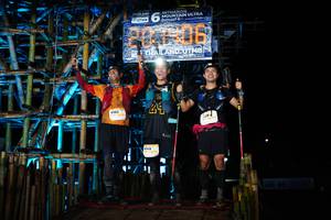 BIB: 4163
                            <button type="button" onclick="openModal(13459025)" class="btn btn-primary btn-sm float-right btn-popup" data-toggle="modal" data-target=".modal-high-quality">
                        <i class="fas fa-shopping-cart"></i> Add to Cart
                    </button>
                                            <button type="button" onclick="isThisMe(13459025, true)" class="btn btn-success btn-sm float-right btn-popup btn-isme hidden" data-toggle="tooltip" data-placement="bottom" title="นี่คือรูปของคุณใช่ไหม คลิกที่นี่เพื่อเอาเข้าอัลบั้ม">
                        <i class="fas fa-plus"></i> Add to album
                    </button>
                    <button type="button" onclick="isThisMe(13459025, false)" class="btn btn-warning btn-sm float-right btn-popup btn-isnotme hidden">
                        <i class="fas fa-ban"></i> Remove from album
                    </button>