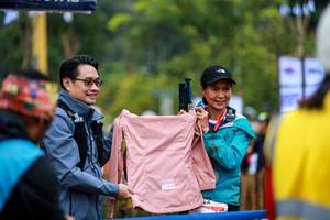 BIB: 
                            <button type="button" onclick="openModal(13458532)" class="btn btn-primary btn-sm float-right btn-popup" data-toggle="modal" data-target=".modal-high-quality">
                        <i class="fas fa-shopping-cart"></i> Add to Cart
                    </button>
                                            <button type="button" onclick="isThisMe(13458532, true)" class="btn btn-success btn-sm float-right btn-popup btn-isme hidden" data-toggle="tooltip" data-placement="bottom" title="นี่คือรูปของคุณใช่ไหม คลิกที่นี่เพื่อเอาเข้าอัลบั้ม">
                        <i class="fas fa-plus"></i> Add to album
                    </button>
                    <button type="button" onclick="isThisMe(13458532, false)" class="btn btn-warning btn-sm float-right btn-popup btn-isnotme hidden">
                        <i class="fas fa-ban"></i> Remove from album
                    </button>