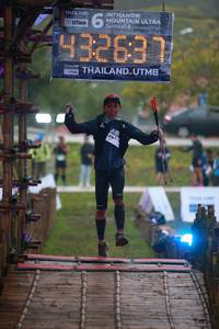 BIB: 432637, 
                            <button type="button" onclick="openModal(13462572)" class="btn btn-primary btn-sm float-right btn-popup" data-toggle="modal" data-target=".modal-high-quality">
                        <i class="fas fa-shopping-cart"></i> Add to Cart
                    </button>
                                            <button type="button" onclick="isThisMe(13462572, true)" class="btn btn-success btn-sm float-right btn-popup btn-isme hidden" data-toggle="tooltip" data-placement="bottom" title="นี่คือรูปของคุณใช่ไหม คลิกที่นี่เพื่อเอาเข้าอัลบั้ม">
                        <i class="fas fa-plus"></i> Add to album
                    </button>
                    <button type="button" onclick="isThisMe(13462572, false)" class="btn btn-warning btn-sm float-right btn-popup btn-isnotme hidden">
                        <i class="fas fa-ban"></i> Remove from album
                    </button>