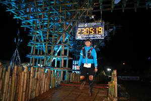 BIB: 2305, 036
                            <button type="button" onclick="openModal(13453110)" class="btn btn-primary btn-sm float-right btn-popup" data-toggle="modal" data-target=".modal-high-quality">
                        <i class="fas fa-shopping-cart"></i> Add to Cart
                    </button>
                                            <button type="button" onclick="isThisMe(13453110, true)" class="btn btn-success btn-sm float-right btn-popup btn-isme hidden" data-toggle="tooltip" data-placement="bottom" title="นี่คือรูปของคุณใช่ไหม คลิกที่นี่เพื่อเอาเข้าอัลบั้ม">
                        <i class="fas fa-plus"></i> Add to album
                    </button>
                    <button type="button" onclick="isThisMe(13453110, false)" class="btn btn-warning btn-sm float-right btn-popup btn-isnotme hidden">
                        <i class="fas fa-ban"></i> Remove from album
                    </button>