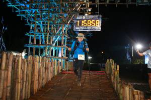 BIB: 858
                            <button type="button" onclick="openModal(13453132)" class="btn btn-primary btn-sm float-right btn-popup" data-toggle="modal" data-target=".modal-high-quality">
                        <i class="fas fa-shopping-cart"></i> Add to Cart
                    </button>
                                            <button type="button" onclick="isThisMe(13453132, true)" class="btn btn-success btn-sm float-right btn-popup btn-isme hidden" data-toggle="tooltip" data-placement="bottom" title="นี่คือรูปของคุณใช่ไหม คลิกที่นี่เพื่อเอาเข้าอัลบั้ม">
                        <i class="fas fa-plus"></i> Add to album
                    </button>
                    <button type="button" onclick="isThisMe(13453132, false)" class="btn btn-warning btn-sm float-right btn-popup btn-isnotme hidden">
                        <i class="fas fa-ban"></i> Remove from album
                    </button>