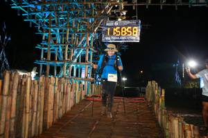 BIB: 419
                            <button type="button" onclick="openModal(13453133)" class="btn btn-primary btn-sm float-right btn-popup" data-toggle="modal" data-target=".modal-high-quality">
                        <i class="fas fa-shopping-cart"></i> Add to Cart
                    </button>
                                            <button type="button" onclick="isThisMe(13453133, true)" class="btn btn-success btn-sm float-right btn-popup btn-isme hidden" data-toggle="tooltip" data-placement="bottom" title="นี่คือรูปของคุณใช่ไหม คลิกที่นี่เพื่อเอาเข้าอัลบั้ม">
                        <i class="fas fa-plus"></i> Add to album
                    </button>
                    <button type="button" onclick="isThisMe(13453133, false)" class="btn btn-warning btn-sm float-right btn-popup btn-isnotme hidden">
                        <i class="fas fa-ban"></i> Remove from album
                    </button>