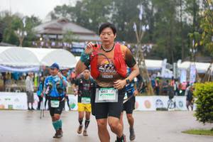 BIB: 1063
                            <button type="button" onclick="openModal(13454301)" class="btn btn-primary btn-sm float-right btn-popup" data-toggle="modal" data-target=".modal-high-quality">
                        <i class="fas fa-shopping-cart"></i> Add to Cart
                    </button>
                                            <button type="button" onclick="isThisMe(13454301, true)" class="btn btn-success btn-sm float-right btn-popup btn-isme hidden" data-toggle="tooltip" data-placement="bottom" title="นี่คือรูปของคุณใช่ไหม คลิกที่นี่เพื่อเอาเข้าอัลบั้ม">
                        <i class="fas fa-plus"></i> Add to album
                    </button>
                    <button type="button" onclick="isThisMe(13454301, false)" class="btn btn-warning btn-sm float-right btn-popup btn-isnotme hidden">
                        <i class="fas fa-ban"></i> Remove from album
                    </button>