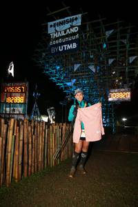 BIB: 182838, 103820
                            <button type="button" onclick="openModal(13453017)" class="btn btn-primary btn-sm float-right btn-popup" data-toggle="modal" data-target=".modal-high-quality">
                        <i class="fas fa-shopping-cart"></i> Add to Cart
                    </button>
                                            <button type="button" onclick="isThisMe(13453017, true)" class="btn btn-success btn-sm float-right btn-popup btn-isme hidden" data-toggle="tooltip" data-placement="bottom" title="นี่คือรูปของคุณใช่ไหม คลิกที่นี่เพื่อเอาเข้าอัลบั้ม">
                        <i class="fas fa-plus"></i> Add to album
                    </button>
                    <button type="button" onclick="isThisMe(13453017, false)" class="btn btn-warning btn-sm float-right btn-popup btn-isnotme hidden">
                        <i class="fas fa-ban"></i> Remove from album
                    </button>