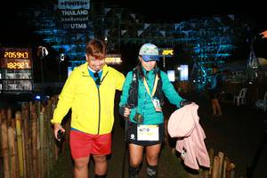 BIB: 6502, 039, 18292, 4170
                            <button type="button" onclick="openModal(13453031)" class="btn btn-primary btn-sm float-right btn-popup" data-toggle="modal" data-target=".modal-high-quality">
                        <i class="fas fa-shopping-cart"></i> Add to Cart
                    </button>
                                            <button type="button" onclick="isThisMe(13453031, true)" class="btn btn-success btn-sm float-right btn-popup btn-isme hidden" data-toggle="tooltip" data-placement="bottom" title="นี่คือรูปของคุณใช่ไหม คลิกที่นี่เพื่อเอาเข้าอัลบั้ม">
                        <i class="fas fa-plus"></i> Add to album
                    </button>
                    <button type="button" onclick="isThisMe(13453031, false)" class="btn btn-warning btn-sm float-right btn-popup btn-isnotme hidden">
                        <i class="fas fa-ban"></i> Remove from album
                    </button>