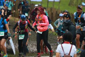 BIB: 1305
                            <button type="button" onclick="openModal(13454169)" class="btn btn-primary btn-sm float-right btn-popup" data-toggle="modal" data-target=".modal-high-quality">
                        <i class="fas fa-shopping-cart"></i> Add to Cart
                    </button>
                                            <button type="button" onclick="isThisMe(13454169, true)" class="btn btn-success btn-sm float-right btn-popup btn-isme hidden" data-toggle="tooltip" data-placement="bottom" title="นี่คือรูปของคุณใช่ไหม คลิกที่นี่เพื่อเอาเข้าอัลบั้ม">
                        <i class="fas fa-plus"></i> Add to album
                    </button>
                    <button type="button" onclick="isThisMe(13454169, false)" class="btn btn-warning btn-sm float-right btn-popup btn-isnotme hidden">
                        <i class="fas fa-ban"></i> Remove from album
                    </button>