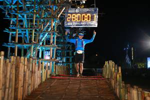 BIB: 2000
                            <button type="button" onclick="openModal(13453289)" class="btn btn-primary btn-sm float-right btn-popup" data-toggle="modal" data-target=".modal-high-quality">
                        <i class="fas fa-shopping-cart"></i> Add to Cart
                    </button>
                                            <button type="button" onclick="isThisMe(13453289, true)" class="btn btn-success btn-sm float-right btn-popup btn-isme hidden" data-toggle="tooltip" data-placement="bottom" title="นี่คือรูปของคุณใช่ไหม คลิกที่นี่เพื่อเอาเข้าอัลบั้ม">
                        <i class="fas fa-plus"></i> Add to album
                    </button>
                    <button type="button" onclick="isThisMe(13453289, false)" class="btn btn-warning btn-sm float-right btn-popup btn-isnotme hidden">
                        <i class="fas fa-ban"></i> Remove from album
                    </button>