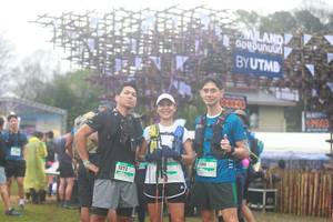 BIB: 1272
                            <button type="button" onclick="openModal(13453993)" class="btn btn-primary btn-sm float-right btn-popup" data-toggle="modal" data-target=".modal-high-quality">
                        <i class="fas fa-shopping-cart"></i> Add to Cart
                    </button>
                                            <button type="button" onclick="isThisMe(13453993, true)" class="btn btn-success btn-sm float-right btn-popup btn-isme hidden" data-toggle="tooltip" data-placement="bottom" title="นี่คือรูปของคุณใช่ไหม คลิกที่นี่เพื่อเอาเข้าอัลบั้ม">
                        <i class="fas fa-plus"></i> Add to album
                    </button>
                    <button type="button" onclick="isThisMe(13453993, false)" class="btn btn-warning btn-sm float-right btn-popup btn-isnotme hidden">
                        <i class="fas fa-ban"></i> Remove from album
                    </button>