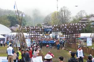 BIB: 0000
                            <button type="button" onclick="openModal(13454062)" class="btn btn-primary btn-sm float-right btn-popup" data-toggle="modal" data-target=".modal-high-quality">
                        <i class="fas fa-shopping-cart"></i> Add to Cart
                    </button>
                                            <button type="button" onclick="isThisMe(13454062, true)" class="btn btn-success btn-sm float-right btn-popup btn-isme hidden" data-toggle="tooltip" data-placement="bottom" title="นี่คือรูปของคุณใช่ไหม คลิกที่นี่เพื่อเอาเข้าอัลบั้ม">
                        <i class="fas fa-plus"></i> Add to album
                    </button>
                    <button type="button" onclick="isThisMe(13454062, false)" class="btn btn-warning btn-sm float-right btn-popup btn-isnotme hidden">
                        <i class="fas fa-ban"></i> Remove from album
                    </button>