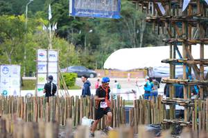 BIB: 240
                            <button type="button" onclick="openModal(13445913)" class="btn btn-primary btn-sm float-right btn-popup" data-toggle="modal" data-target=".modal-high-quality">
                        <i class="fas fa-shopping-cart"></i> Add to Cart
                    </button>
                                            <button type="button" onclick="isThisMe(13445913, true)" class="btn btn-success btn-sm float-right btn-popup btn-isme hidden" data-toggle="tooltip" data-placement="bottom" title="นี่คือรูปของคุณใช่ไหม คลิกที่นี่เพื่อเอาเข้าอัลบั้ม">
                        <i class="fas fa-plus"></i> Add to album
                    </button>
                    <button type="button" onclick="isThisMe(13445913, false)" class="btn btn-warning btn-sm float-right btn-popup btn-isnotme hidden">
                        <i class="fas fa-ban"></i> Remove from album
                    </button>