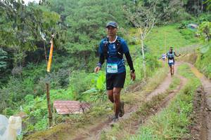 BIB: 196
                            <button type="button" onclick="openModal(13412621)" class="btn btn-primary btn-sm float-right btn-popup" data-toggle="modal" data-target=".modal-high-quality">
                        <i class="fas fa-shopping-cart"></i> Add to Cart
                    </button>
                                            <button type="button" onclick="isThisMe(13412621, true)" class="btn btn-success btn-sm float-right btn-popup btn-isme hidden" data-toggle="tooltip" data-placement="bottom" title="นี่คือรูปของคุณใช่ไหม คลิกที่นี่เพื่อเอาเข้าอัลบั้ม">
                        <i class="fas fa-plus"></i> Add to album
                    </button>
                    <button type="button" onclick="isThisMe(13412621, false)" class="btn btn-warning btn-sm float-right btn-popup btn-isnotme hidden">
                        <i class="fas fa-ban"></i> Remove from album
                    </button>