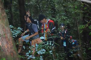 BIB: 
                            <button type="button" onclick="openModal(13411634)" class="btn btn-primary btn-sm float-right btn-popup" data-toggle="modal" data-target=".modal-high-quality">
                        <i class="fas fa-shopping-cart"></i> Add to Cart
                    </button>
                                            <button type="button" onclick="isThisMe(13411634, true)" class="btn btn-success btn-sm float-right btn-popup btn-isme hidden" data-toggle="tooltip" data-placement="bottom" title="นี่คือรูปของคุณใช่ไหม คลิกที่นี่เพื่อเอาเข้าอัลบั้ม">
                        <i class="fas fa-plus"></i> Add to album
                    </button>
                    <button type="button" onclick="isThisMe(13411634, false)" class="btn btn-warning btn-sm float-right btn-popup btn-isnotme hidden">
                        <i class="fas fa-ban"></i> Remove from album
                    </button>