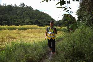 BIB: 
                            <button type="button" onclick="openModal(13424167)" class="btn btn-primary btn-sm float-right btn-popup" data-toggle="modal" data-target=".modal-high-quality">
                        <i class="fas fa-shopping-cart"></i> Add to Cart
                    </button>
                                            <button type="button" onclick="isThisMe(13424167, true)" class="btn btn-success btn-sm float-right btn-popup btn-isme hidden" data-toggle="tooltip" data-placement="bottom" title="นี่คือรูปของคุณใช่ไหม คลิกที่นี่เพื่อเอาเข้าอัลบั้ม">
                        <i class="fas fa-plus"></i> Add to album
                    </button>
                    <button type="button" onclick="isThisMe(13424167, false)" class="btn btn-warning btn-sm float-right btn-popup btn-isnotme hidden">
                        <i class="fas fa-ban"></i> Remove from album
                    </button>