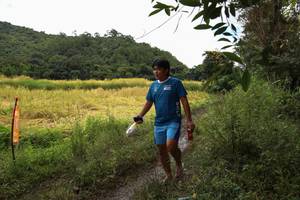 BIB: 
                            <button type="button" onclick="openModal(13425340)" class="btn btn-primary btn-sm float-right btn-popup" data-toggle="modal" data-target=".modal-high-quality">
                        <i class="fas fa-shopping-cart"></i> Add to Cart
                    </button>
                                            <button type="button" onclick="isThisMe(13425340, true)" class="btn btn-success btn-sm float-right btn-popup btn-isme hidden" data-toggle="tooltip" data-placement="bottom" title="นี่คือรูปของคุณใช่ไหม คลิกที่นี่เพื่อเอาเข้าอัลบั้ม">
                        <i class="fas fa-plus"></i> Add to album
                    </button>
                    <button type="button" onclick="isThisMe(13425340, false)" class="btn btn-warning btn-sm float-right btn-popup btn-isnotme hidden">
                        <i class="fas fa-ban"></i> Remove from album
                    </button>