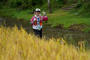 BIB: 1488
                            <button type="button" onclick="openModal(13492986)" class="btn btn-primary btn-sm float-right btn-popup" data-toggle="modal" data-target=".modal-high-quality">
                        <i class="fas fa-shopping-cart"></i> Add to Cart
                    </button>
                                            <button type="button" onclick="isThisMe(13492986, true)" class="btn btn-success btn-sm float-right btn-popup btn-isme hidden" data-toggle="tooltip" data-placement="bottom" title="นี่คือรูปของคุณใช่ไหม คลิกที่นี่เพื่อเอาเข้าอัลบั้ม">
                        <i class="fas fa-plus"></i> Add to album
                    </button>
                    <button type="button" onclick="isThisMe(13492986, false)" class="btn btn-warning btn-sm float-right btn-popup btn-isnotme hidden">
                        <i class="fas fa-ban"></i> Remove from album
                    </button>