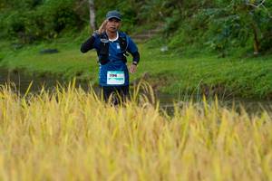 BIB: 1196
                            <button type="button" onclick="openModal(13491312)" class="btn btn-primary btn-sm float-right btn-popup" data-toggle="modal" data-target=".modal-high-quality">
                        <i class="fas fa-shopping-cart"></i> Add to Cart
                    </button>
                                            <button type="button" onclick="isThisMe(13491312, true)" class="btn btn-success btn-sm float-right btn-popup btn-isme hidden" data-toggle="tooltip" data-placement="bottom" title="นี่คือรูปของคุณใช่ไหม คลิกที่นี่เพื่อเอาเข้าอัลบั้ม">
                        <i class="fas fa-plus"></i> Add to album
                    </button>
                    <button type="button" onclick="isThisMe(13491312, false)" class="btn btn-warning btn-sm float-right btn-popup btn-isnotme hidden">
                        <i class="fas fa-ban"></i> Remove from album
                    </button>