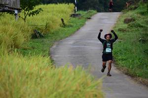 BIB: 
                            <button type="button" onclick="openModal(13473985)" class="btn btn-primary btn-sm float-right btn-popup" data-toggle="modal" data-target=".modal-high-quality">
                        <i class="fas fa-shopping-cart"></i> Add to Cart
                    </button>
                                            <button type="button" onclick="isThisMe(13473985, true)" class="btn btn-success btn-sm float-right btn-popup btn-isme hidden" data-toggle="tooltip" data-placement="bottom" title="นี่คือรูปของคุณใช่ไหม คลิกที่นี่เพื่อเอาเข้าอัลบั้ม">
                        <i class="fas fa-plus"></i> Add to album
                    </button>
                    <button type="button" onclick="isThisMe(13473985, false)" class="btn btn-warning btn-sm float-right btn-popup btn-isnotme hidden">
                        <i class="fas fa-ban"></i> Remove from album
                    </button>