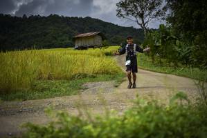 BIB: 
                            <button type="button" onclick="openModal(13399632)" class="btn btn-primary btn-sm float-right btn-popup" data-toggle="modal" data-target=".modal-high-quality">
                        <i class="fas fa-shopping-cart"></i> Add to Cart
                    </button>
                                            <button type="button" onclick="isThisMe(13399632, true)" class="btn btn-success btn-sm float-right btn-popup btn-isme hidden" data-toggle="tooltip" data-placement="bottom" title="นี่คือรูปของคุณใช่ไหม คลิกที่นี่เพื่อเอาเข้าอัลบั้ม">
                        <i class="fas fa-plus"></i> Add to album
                    </button>
                    <button type="button" onclick="isThisMe(13399632, false)" class="btn btn-warning btn-sm float-right btn-popup btn-isnotme hidden">
                        <i class="fas fa-ban"></i> Remove from album
                    </button>