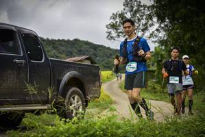 BIB: 1300, 1292
                            <button type="button" onclick="openModal(13415646)" class="btn btn-primary btn-sm float-right btn-popup" data-toggle="modal" data-target=".modal-high-quality">
                        <i class="fas fa-shopping-cart"></i> Add to Cart
                    </button>
                                            <button type="button" onclick="isThisMe(13415646, true)" class="btn btn-success btn-sm float-right btn-popup btn-isme hidden" data-toggle="tooltip" data-placement="bottom" title="นี่คือรูปของคุณใช่ไหม คลิกที่นี่เพื่อเอาเข้าอัลบั้ม">
                        <i class="fas fa-plus"></i> Add to album
                    </button>
                    <button type="button" onclick="isThisMe(13415646, false)" class="btn btn-warning btn-sm float-right btn-popup btn-isnotme hidden">
                        <i class="fas fa-ban"></i> Remove from album
                    </button>