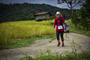 BIB: 275
                            <button type="button" onclick="openModal(13422685)" class="btn btn-primary btn-sm float-right btn-popup" data-toggle="modal" data-target=".modal-high-quality">
                        <i class="fas fa-shopping-cart"></i> Add to Cart
                    </button>
                                            <button type="button" onclick="isThisMe(13422685, true)" class="btn btn-success btn-sm float-right btn-popup btn-isme hidden" data-toggle="tooltip" data-placement="bottom" title="นี่คือรูปของคุณใช่ไหม คลิกที่นี่เพื่อเอาเข้าอัลบั้ม">
                        <i class="fas fa-plus"></i> Add to album
                    </button>
                    <button type="button" onclick="isThisMe(13422685, false)" class="btn btn-warning btn-sm float-right btn-popup btn-isnotme hidden">
                        <i class="fas fa-ban"></i> Remove from album
                    </button>