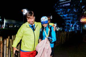 BIB: 1039
                            <button type="button" onclick="openModal(13393351)" class="btn btn-primary btn-sm float-right btn-popup" data-toggle="modal" data-target=".modal-high-quality">
                        <i class="fas fa-shopping-cart"></i> Add to Cart
                    </button>
                                            <button type="button" onclick="isThisMe(13393351, true)" class="btn btn-success btn-sm float-right btn-popup btn-isme hidden" data-toggle="tooltip" data-placement="bottom" title="นี่คือรูปของคุณใช่ไหม คลิกที่นี่เพื่อเอาเข้าอัลบั้ม">
                        <i class="fas fa-plus"></i> Add to album
                    </button>
                    <button type="button" onclick="isThisMe(13393351, false)" class="btn btn-warning btn-sm float-right btn-popup btn-isnotme hidden">
                        <i class="fas fa-ban"></i> Remove from album
                    </button>