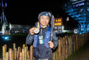 BIB: 109, 183049
                            <button type="button" onclick="openModal(13393358)" class="btn btn-primary btn-sm float-right btn-popup" data-toggle="modal" data-target=".modal-high-quality">
                        <i class="fas fa-shopping-cart"></i> Add to Cart
                    </button>
                                            <button type="button" onclick="isThisMe(13393358, true)" class="btn btn-success btn-sm float-right btn-popup btn-isme hidden" data-toggle="tooltip" data-placement="bottom" title="นี่คือรูปของคุณใช่ไหม คลิกที่นี่เพื่อเอาเข้าอัลบั้ม">
                        <i class="fas fa-plus"></i> Add to album
                    </button>
                    <button type="button" onclick="isThisMe(13393358, false)" class="btn btn-warning btn-sm float-right btn-popup btn-isnotme hidden">
                        <i class="fas fa-ban"></i> Remove from album
                    </button>