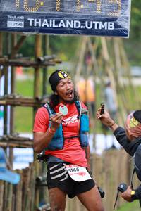 BIB: 5146
                            <button type="button" onclick="openModal(13405491)" class="btn btn-primary btn-sm float-right btn-popup" data-toggle="modal" data-target=".modal-high-quality">
                        <i class="fas fa-shopping-cart"></i> Add to Cart
                    </button>
                                            <button type="button" onclick="isThisMe(13405491, true)" class="btn btn-success btn-sm float-right btn-popup btn-isme hidden" data-toggle="tooltip" data-placement="bottom" title="นี่คือรูปของคุณใช่ไหม คลิกที่นี่เพื่อเอาเข้าอัลบั้ม">
                        <i class="fas fa-plus"></i> Add to album
                    </button>
                    <button type="button" onclick="isThisMe(13405491, false)" class="btn btn-warning btn-sm float-right btn-popup btn-isnotme hidden">
                        <i class="fas fa-ban"></i> Remove from album
                    </button>