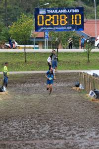 BIB: 0208
                            <button type="button" onclick="openModal(13405917)" class="btn btn-primary btn-sm float-right btn-popup" data-toggle="modal" data-target=".modal-high-quality">
                        <i class="fas fa-shopping-cart"></i> Add to Cart
                    </button>
                                            <button type="button" onclick="isThisMe(13405917, true)" class="btn btn-success btn-sm float-right btn-popup btn-isme hidden" data-toggle="tooltip" data-placement="bottom" title="นี่คือรูปของคุณใช่ไหม คลิกที่นี่เพื่อเอาเข้าอัลบั้ม">
                        <i class="fas fa-plus"></i> Add to album
                    </button>
                    <button type="button" onclick="isThisMe(13405917, false)" class="btn btn-warning btn-sm float-right btn-popup btn-isnotme hidden">
                        <i class="fas fa-ban"></i> Remove from album
                    </button>