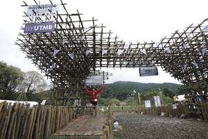 BIB: 
                            <button type="button" onclick="openModal(13375188)" class="btn btn-primary btn-sm float-right btn-popup" data-toggle="modal" data-target=".modal-high-quality">
                        <i class="fas fa-shopping-cart"></i> Add to Cart
                    </button>
                                            <button type="button" onclick="isThisMe(13375188, true)" class="btn btn-success btn-sm float-right btn-popup btn-isme hidden" data-toggle="tooltip" data-placement="bottom" title="นี่คือรูปของคุณใช่ไหม คลิกที่นี่เพื่อเอาเข้าอัลบั้ม">
                        <i class="fas fa-plus"></i> Add to album
                    </button>
                    <button type="button" onclick="isThisMe(13375188, false)" class="btn btn-warning btn-sm float-right btn-popup btn-isnotme hidden">
                        <i class="fas fa-ban"></i> Remove from album
                    </button>