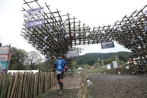 BIB: 
                            <button type="button" onclick="openModal(13375074)" class="btn btn-primary btn-sm float-right btn-popup" data-toggle="modal" data-target=".modal-high-quality">
                        <i class="fas fa-shopping-cart"></i> Add to Cart
                    </button>
                                            <button type="button" onclick="isThisMe(13375074, true)" class="btn btn-success btn-sm float-right btn-popup btn-isme hidden" data-toggle="tooltip" data-placement="bottom" title="นี่คือรูปของคุณใช่ไหม คลิกที่นี่เพื่อเอาเข้าอัลบั้ม">
                        <i class="fas fa-plus"></i> Add to album
                    </button>
                    <button type="button" onclick="isThisMe(13375074, false)" class="btn btn-warning btn-sm float-right btn-popup btn-isnotme hidden">
                        <i class="fas fa-ban"></i> Remove from album
                    </button>