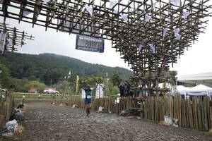 BIB: 
                            <button type="button" onclick="openModal(13375215)" class="btn btn-primary btn-sm float-right btn-popup" data-toggle="modal" data-target=".modal-high-quality">
                        <i class="fas fa-shopping-cart"></i> Add to Cart
                    </button>
                                            <button type="button" onclick="isThisMe(13375215, true)" class="btn btn-success btn-sm float-right btn-popup btn-isme hidden" data-toggle="tooltip" data-placement="bottom" title="นี่คือรูปของคุณใช่ไหม คลิกที่นี่เพื่อเอาเข้าอัลบั้ม">
                        <i class="fas fa-plus"></i> Add to album
                    </button>
                    <button type="button" onclick="isThisMe(13375215, false)" class="btn btn-warning btn-sm float-right btn-popup btn-isnotme hidden">
                        <i class="fas fa-ban"></i> Remove from album
                    </button>