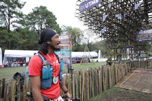 BIB: 961
                            <button type="button" onclick="openModal(13374722)" class="btn btn-primary btn-sm float-right btn-popup" data-toggle="modal" data-target=".modal-high-quality">
                        <i class="fas fa-shopping-cart"></i> Add to Cart
                    </button>
                                            <button type="button" onclick="isThisMe(13374722, true)" class="btn btn-success btn-sm float-right btn-popup btn-isme hidden" data-toggle="tooltip" data-placement="bottom" title="นี่คือรูปของคุณใช่ไหม คลิกที่นี่เพื่อเอาเข้าอัลบั้ม">
                        <i class="fas fa-plus"></i> Add to album
                    </button>
                    <button type="button" onclick="isThisMe(13374722, false)" class="btn btn-warning btn-sm float-right btn-popup btn-isnotme hidden">
                        <i class="fas fa-ban"></i> Remove from album
                    </button>